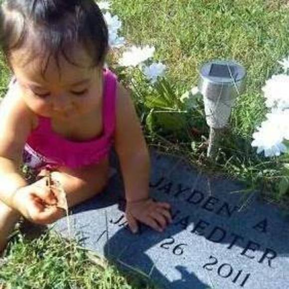 Meet your Posher, Myrine - Picture 1 of 1